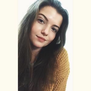 Meet your Posher, Ali